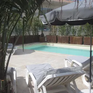 Le Revest Hotel