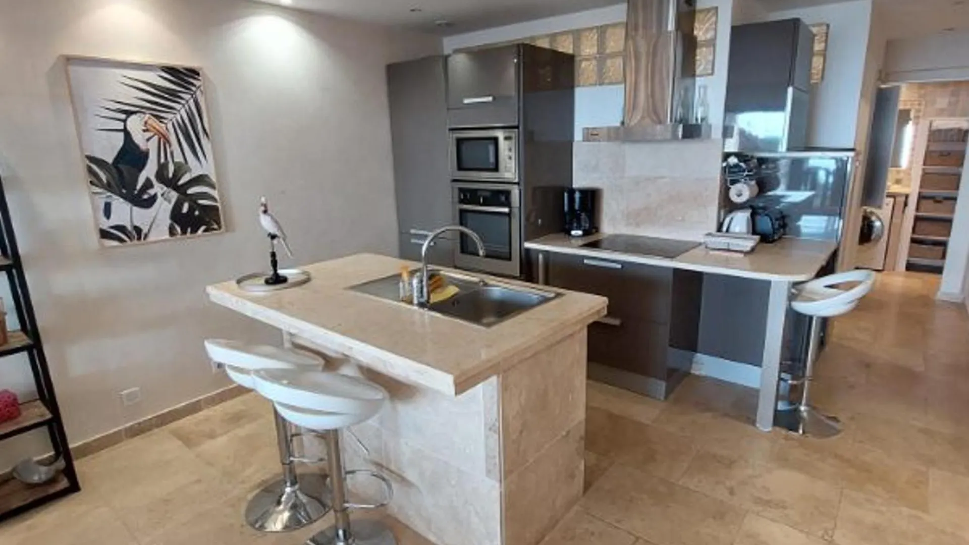 Appartement Climatise Avec Piscine, Terrasse Vue Mer Et Parking A Sainte-Maxime - Fr-1-780-38 0*,